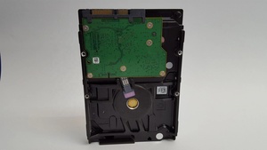 Nouveau disque dur interne <span class=keywords><strong>ST1000DM003</strong></span> 1 To, 64 Mo de cache, SATA 6,0 Gb/s, 7200 tr/min, 3,5 pouces pour serveur avec boîtier métallique - Product Image 3
