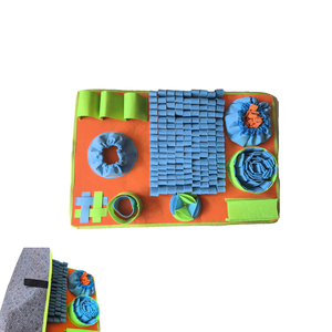 Tappetino per allenamento in feltro personalizzato modello di cane trovato - Product Image 1