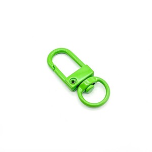 Groene Handgemaakte Sleutelhanger Groene Open Lus Haak - Product Image 1
