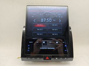 Autoradio Android avec écran tactile de 12 pouces pour Toyota Land Cruiser LC70 Série 2007-2025 LC71/76/78/79 CarPlay sans fil WiFi - Product Image 2