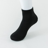 Chaussettes de trampoline antidérapantes en silicone à motif de dessin animé pour enfants, vente en gros en vrac, personnalisables, fabriquées en usine