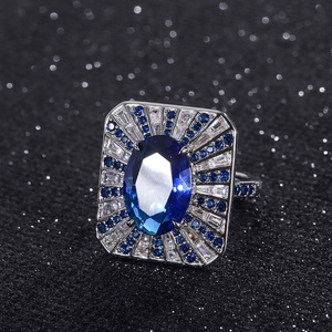 Bijoux de mode écologiques en cuivre, ensemble de bagues carrées géométriques en zircone cubique verte 15*20MM pour cérémonie de mariage - Product Image 4