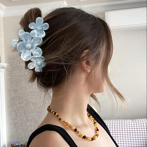 Pinzas de Pelo Grandes con Degradado de Mármol, Pinzas de Pelo con Diseño Floral en 3D para Cabello Grueso, para Mujeres y Adolescentes - Product Image 1