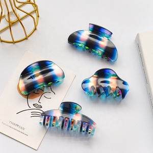 MIO venta al por mayor Gran pelo brillante cangrejo mariposa onda acrílico pinzas para el pelo brillo geométrico para mujer señora pelo grueso - Product Image 3