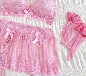 Completo intimo sexy da donna in pizzo rosa ricamato a tre pezzi, reggiseno e slip, per ragazza giovane - Hot Sale - Product Image 2