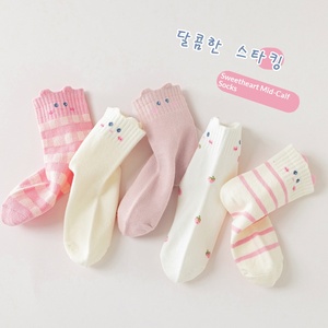 <span class=keywords><strong>Meilleures</strong></span> chaussettes d'automne pour enfants, chaussettes en coton respirantes à motif de dessin animé pour filles, design mi-tube rose 3D, 3-8 ans, 100-140 cm - Product Image 2