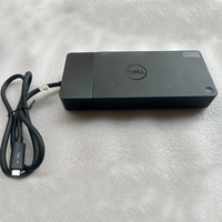 Transfert de données Dell WD22TB4 station d'accueil offrant aux utilisateurs un large éventail d'options de connectivité pour leurs périphériques