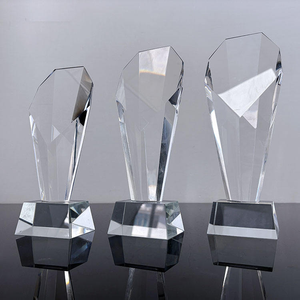 Trofeo premio in vetro con Logo personalizzato fatto a mano - Product Image 3