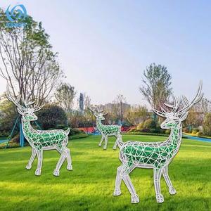 Escultura de ciervo esmeralda hueca de acero inoxidable para decoración de jardín y festividades - Product Image 1