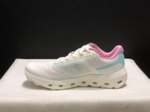 <span class=keywords><strong>Soldes</strong></span> Exceptionnelles sur les Baskets Décontractées pour Hommes Cloud Vista 3 – Chaussures de Marche et de Course Respirantes, Souples et Très Tendance - Product Image 4