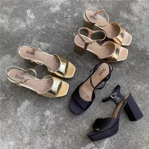 Sandal pakaian platform Foxy wanita, sandal + busa memori dan lebar lebar tersedia