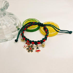 <span class=keywords><strong>Pet</strong></span> Yuan <span class=keywords><strong>Pet</strong></span> Navidad exquisito <span class=keywords><strong>collar</strong></span> gato perro decoración divertido lindo collares Festival estilo al por mayor - Product Image 3