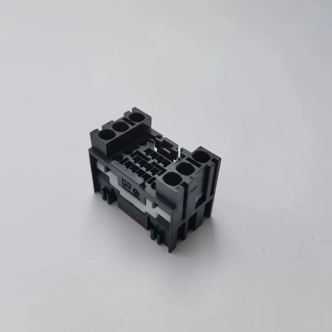 Mexico TE 206043-1 connector automotive connectors terminal connectors