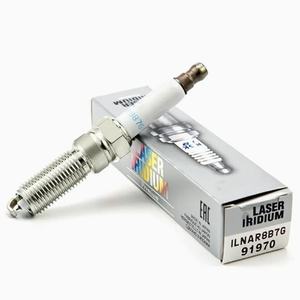 2024 vente en gros de bougie d'allumage d'origine Iridium Platinum ILKAR7C10 94940 bougie d'allumage de <span class=keywords><strong>moteur</strong></span> de <span class=keywords><strong>voiture</strong></span> pour Land Rover NGK - Product Image 3