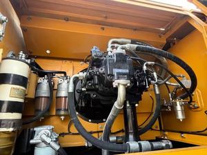 Sany SY550H Crawler Excavator Used 2022 Model 50 Tons Engine Gearbox <b>Pump</b> for Sale - Product Image 5