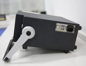 Compteur de particules portable pour huile hydraulique et huile pour engrenages ISO 4406 NAS1638 - Product Image 4