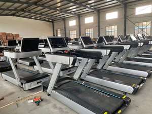 Cinta de Correr Portátil Multifuncional de Acero con Pantalla LED Premium - Directo de Fábrica para Gimnasios Comerciales y Fisicoculturismo - Product Image 4