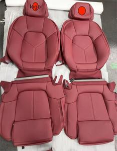 Housses de Sièges en Cuir Premium pour Cayenne <span class=keywords><strong>E3</strong></span> avec Revêtement Imperméable pour Porsche - Product Image 1