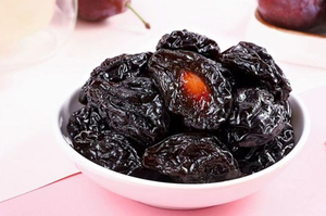 Aperitivos saludables de ciruelas pasas secas empaquetadas en fibra Xinrunjin para soporte digestivo, regalos, golosinas de oficina y marcas de bienestar - Product Image 6