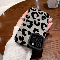 Casing Pelindung Kamera Motif Kulit Sapi dari Kulit Sintetis untuk Ponsel Iphone 11 12 13 14 15 Plus 16 17 18 Pro Max