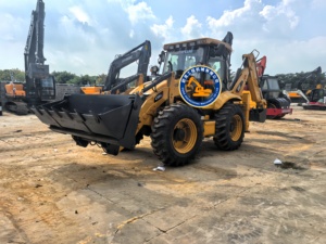 Chargeuse-pelleteuse Cat 430F2 d'occasion en bon état, équipée d'un bras de pelleteuse extensible et d'une benne combinée - Product Image 4