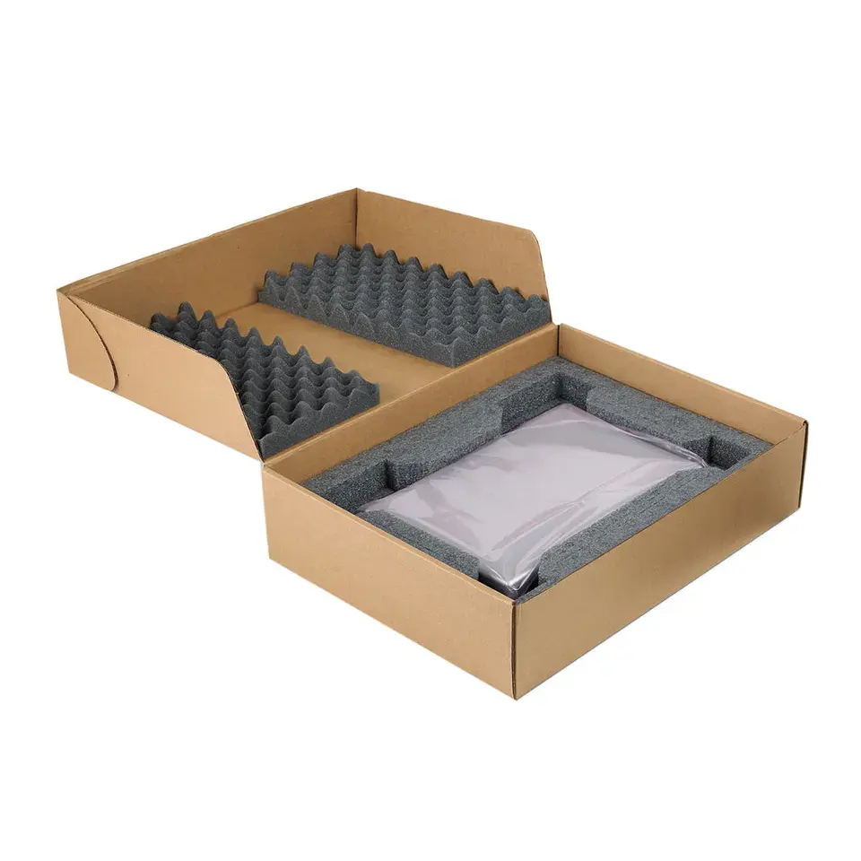 Cajas de cartón corrugado para portátiles Gaming Laptop Caja de envío Reciclable con asa Laptop Caja de cartón con insertos