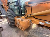 En stock : Chargeuse-pelleteuse d'occasion 590 avec nouvelle benne et télécommande hydraulique proportionnelle sans fil pour l'exploitation minière