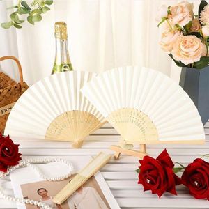 Abanico de Bambú para Boda Feng Shui - Caligrafía Personalizada con el Zodíaco y Bendición de la Pareja - Product Image 3