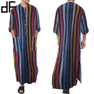 नई शैली इस्लामी पुरुषों की abaya डिजाइन दुबई मुस्लिम पुरुषों thobe thobe के लिए बहुरंगा धारीदार कपास सामने खुले बटन abaya पुरुषों