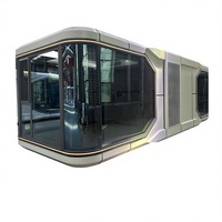 Maison Capsule en Acier Préfabriquée de Luxe à Vendre : Design Moderne, Mobile, 1 ou 2 Chambres, Idéale pour Complexes Touristiques
