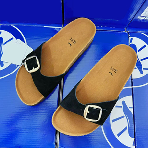 รองเท้าแตะหนังแท้ขายส่ง หนังกลับปักลาย พื้นไม้ก๊อก รองรับอุ้งเท้า พื้น EVA น้ำหนักเบา ระบายอากาศได้ดี สำหรับผู้หญิง แบบ Birkenstocks - Product Image 6