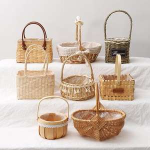 Hand-woven <b>Wicker</b> Purses Handbag <b>Basket</b> Purse Retro Summer Women <b>Wicker</b> Handbags Natural Storage Boxes & Bins Metal Iron Single - Product Image 4