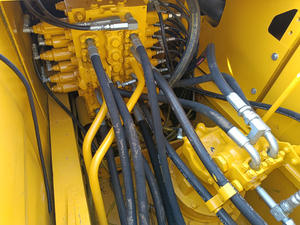 Excavadora mediana hidráulica sobre orugas de alta calidad Komatsu de segunda mano P200 de 20 toneladas, excavadora de segunda mano - Product Image 4