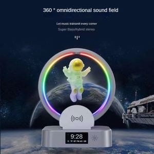 Astronauta levitación magnética creatividad altavoces decoración del hogar LED luz nocturna cargador inalámbrico con reloj despertador de Amanecer - Product Image 4