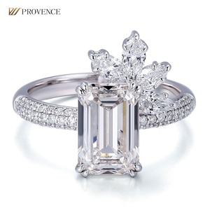 Anillo de Oro Blanco de 14K con Diamante Cultivado en Laboratorio de 3 Quilates, Corte Esmeralda, Diseño Único, Joyería para Mujer, Aniversario de Bodas - Product Image 1