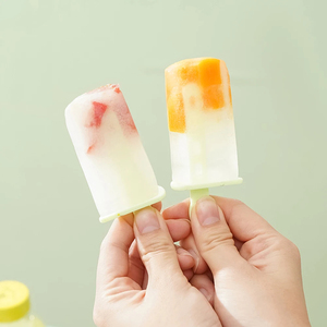 Molde de Plástico Verde y Naranja para Hielo, Bandeja DIY para Helados y Postres, Fabricante de Cubitos de Hielo Caseros con Suministros para Fiestas de Verano - Product Image 3