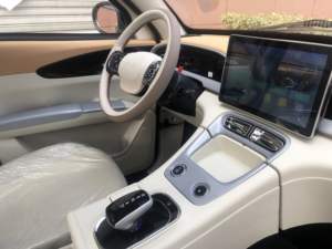 YOLA Vehículos Eléctricos de Baja Velocidad (EVs) de 4 Ruedas LHD, Suministro al por Mayor, Velocidad Máxima 65 km/h, Motor de 3500W-5000W, Autonomía de 101-200 km, Fabricante Chino, ISO - Product Image 6