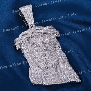 תליוני יהלום בהתאמה אישית מכסף סטרלינג S925, זהב מלא 9 קראט, 10 קראט, 14 קראט, 18 קראט, עם דוגמת ישו, יהלומי מעבדה VVS מוסאניט, תליון משובץ יהלומים. - Product Image 2