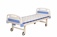 Lit d'hôpital manuel médical en acier inoxydable à bas prix 1 conception réglable à manivelle pour patient avec roulettes muettes