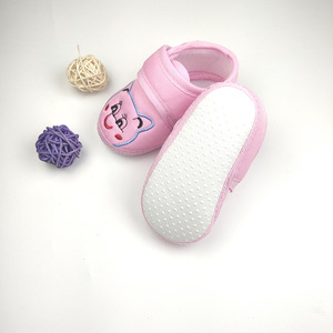 Zapatos de Bebé de Microfibra China Bordados, Impermeables, Antiestáticos, Opacos, 100% Poliéster, para Niñas de 0 a 1 Año - Product Image 1