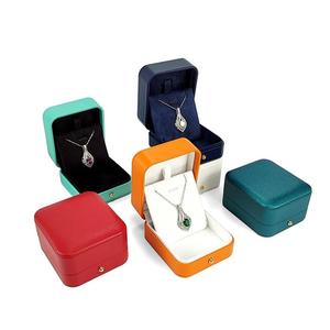Caja de Almacenamiento de Joyas de Primera Calidad, Cajas de Regalo de Joyería Multicolores, Exquisita Caja de Joyería para Collares - Product Image 4