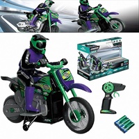 Nuevo Modelo 2025, Auto de Acrobacias a Control Remoto, Escala 1:18, 2.4G, Eléctrico, con Control Remoto, Pieza de Auto a Control Remoto
