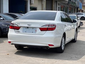 โตโยต้า แคมรี่ รุ่นปี <span class=keywords><strong>2016</strong></span> 2.0E รุ่นฉลองครบรอบ 10 ปี รุ่น Elite Edition รถรับรองคุณภาพ พวงมาลัยซ้าย เบาะหนัง - Product Image 2