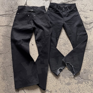 Pantalones Vaqueros de Mezclilla Japonesa para Hombre, Corte Recto, Ajustados, Desgastados, con Estilo Salvaje, Personalizados en Negro - Product Image 1