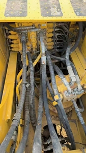 Maquinaria de Construcción Usada: Excavadora Komatsu PC220-8, Komatsu PC210-8MO, PC210-10, PC210LC-8, PC210LC-10 a Precio Económico - Product Image 5