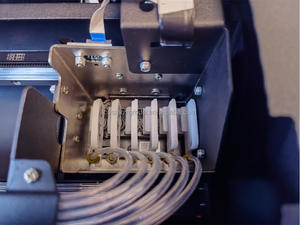 Imprimante numérique à plat Cosmox pour t-shirts, imprimante textile DTG pour tissus en coton - Product Image 4