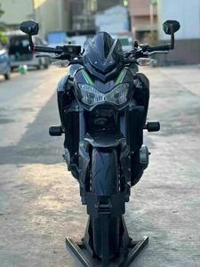 Moto <span class=keywords><strong>Kawasaki</strong></span> Z900 d'occasion <span class=keywords><strong>2018</strong></span>, moto sportive, état premium - Product Image 3