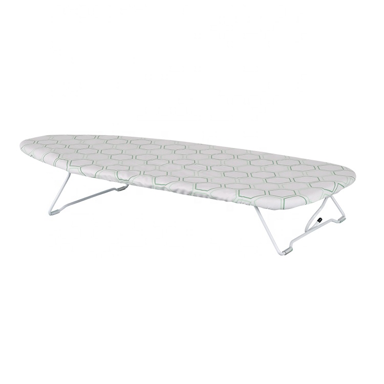 Planche à repasser pliable de table en plastique Mini planche à repasser pliante peu encombrante avec cintre