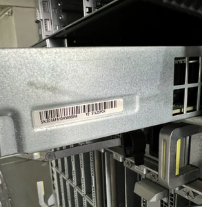 Controlador de Almacenamiento NVME OceanStor Dorado5000 V3 03057540 STL2SPCH 03024AFA - Product Image 3