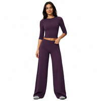 Ensemble de yoga doux et brossé pour femme : haut court à manches longues et pantalon large taille haute extensible pour le fitness et les loisirs